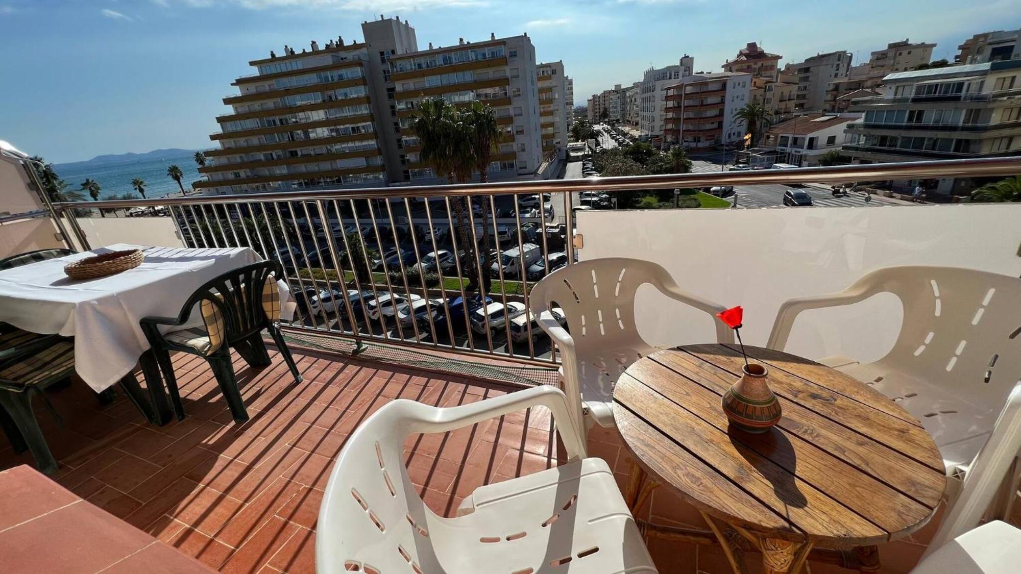 شقة Piso Vista Mar Y Parking En Roses Av-30 المظهر الخارجي الصورة