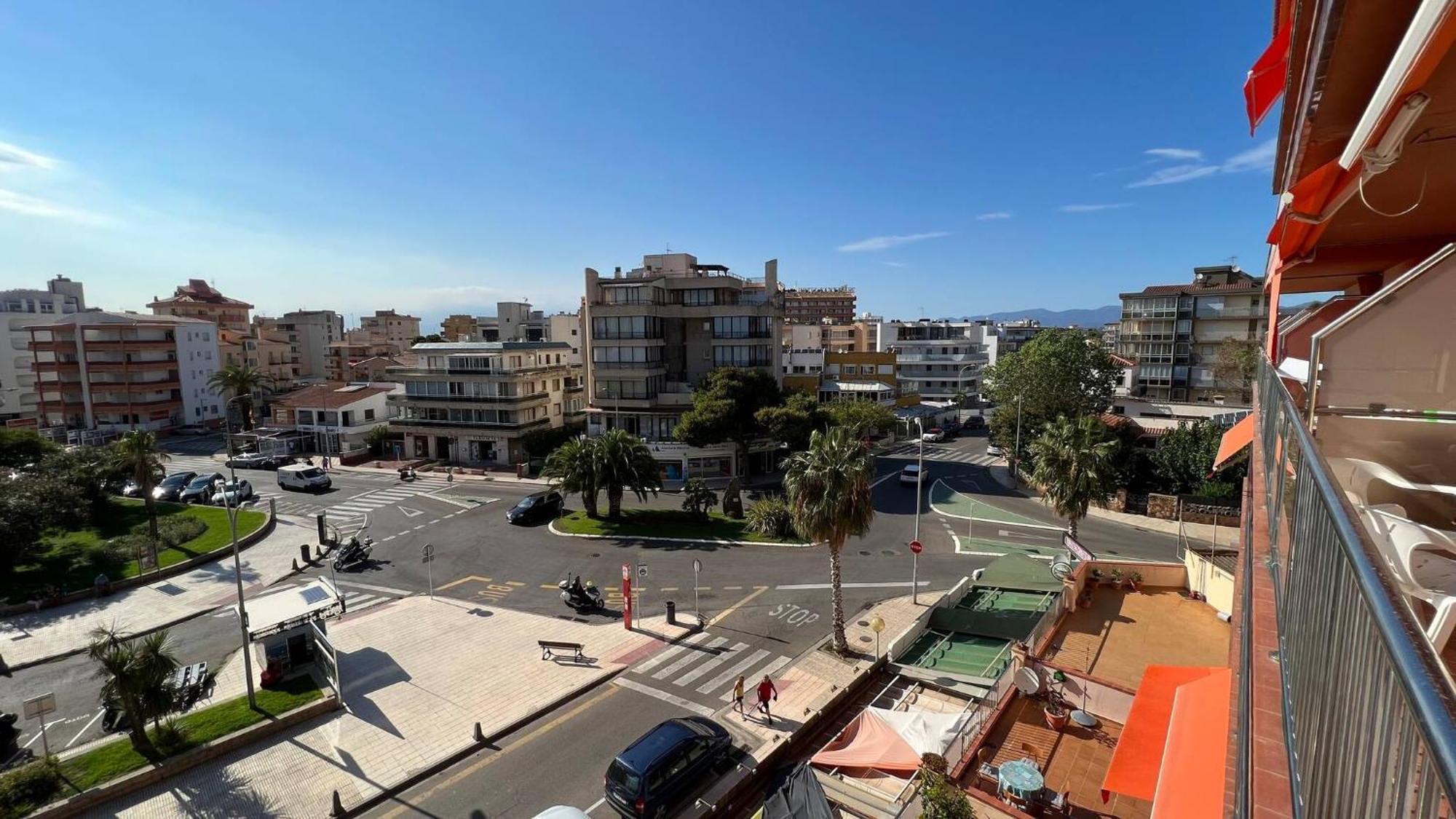 شقة Piso Vista Mar Y Parking En Roses Av-30 المظهر الخارجي الصورة